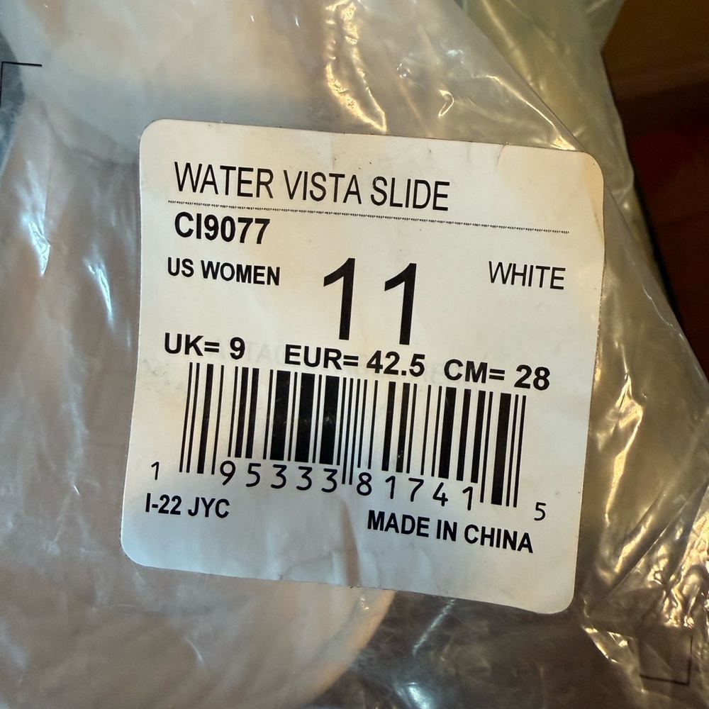 Reef NWT White Lightweight Water Friendly Slide Sandals (SH206) - Picture 10 of 12